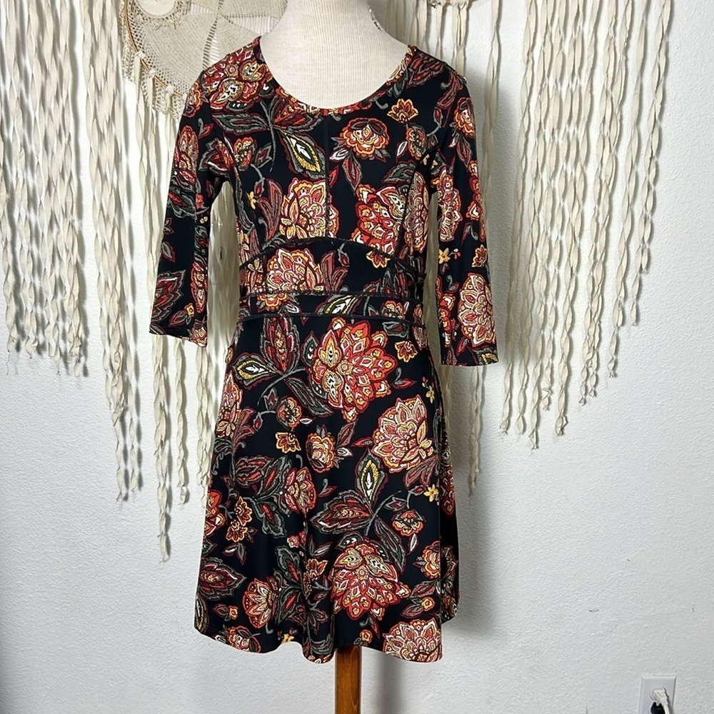 Title Nine Floral Print Quarter Sleeve Athliesure Dress Size Small